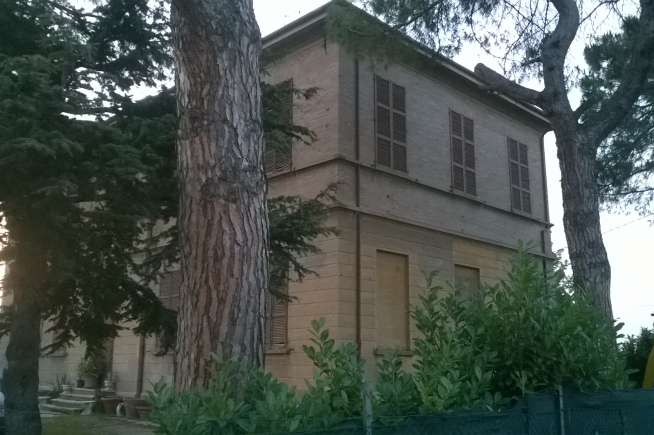 Scuola “Laghi Romolo”